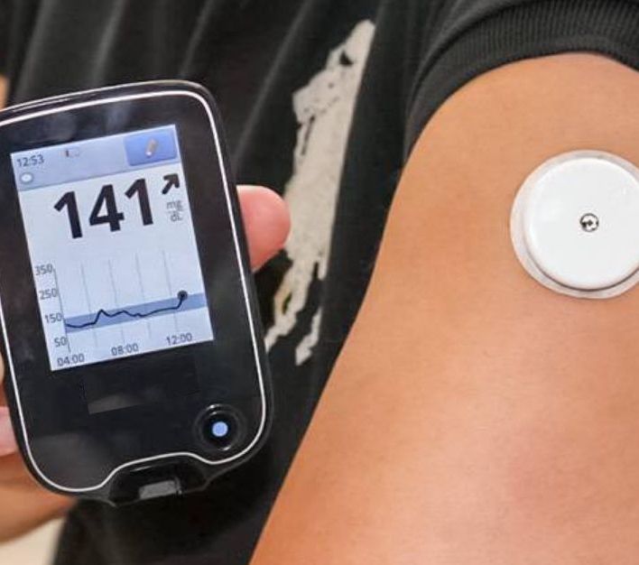 Learn Why Continuous Glucose Monitors Are A Game Changer For Parents of Diabetic Dogs and Cats
